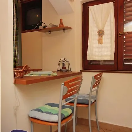 5769a Apartamento Bibinje